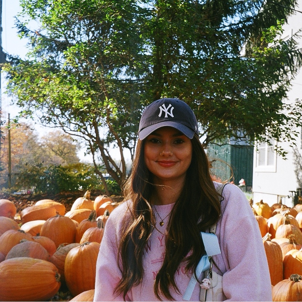 Meet your Posher, Katarina